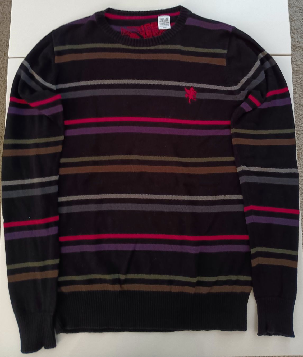 Pulls et sweat-shirts: Pullover Herren/Jungen Tipster Gr. XS ca. Gr.164 – D'occasion à Aarau par Yeeaaah