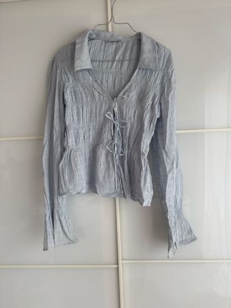 Bershka Bluse, hellblau, Gr. M, Top Zustand
