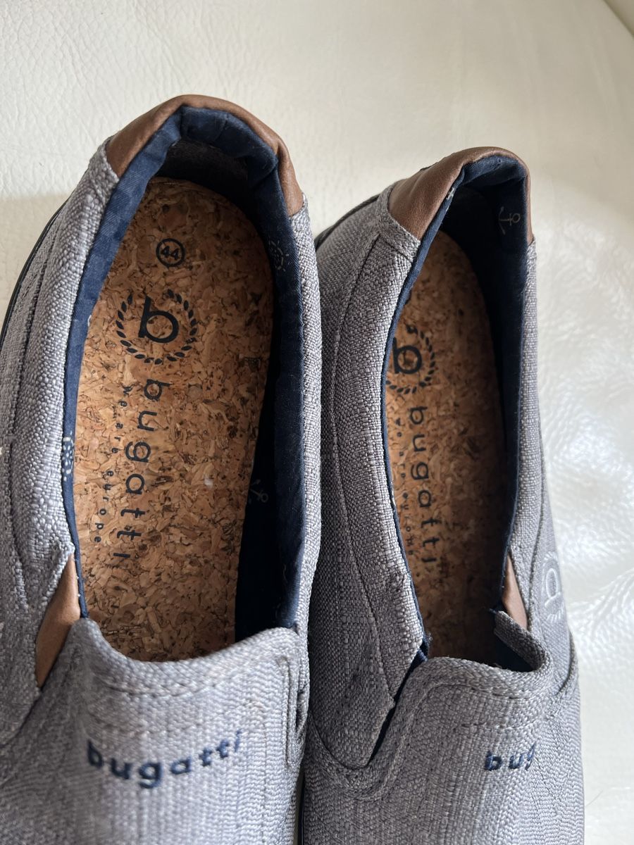 Bugatti Scarpe da uomo: Bugatti Schuhe, Gr. 44, Grau, NEU! – Nuovo (secondo la descrizione) da Niederwangen BE venduto da KFI 3
