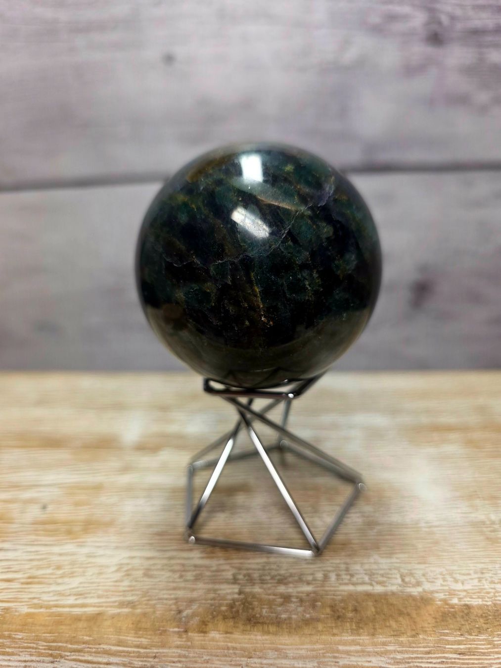 Minerali & Pietre curative: Cordierit Kugel C 62mm 328g – Nuovo (secondo la descrizione) da Matzingen venduto da Shay_Crystalz 1