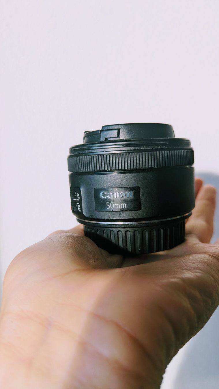 Canon Fotocamera: Appareil photo Canon EOS 250D – Usato da Lausanne venduto da cla_zpq6 2