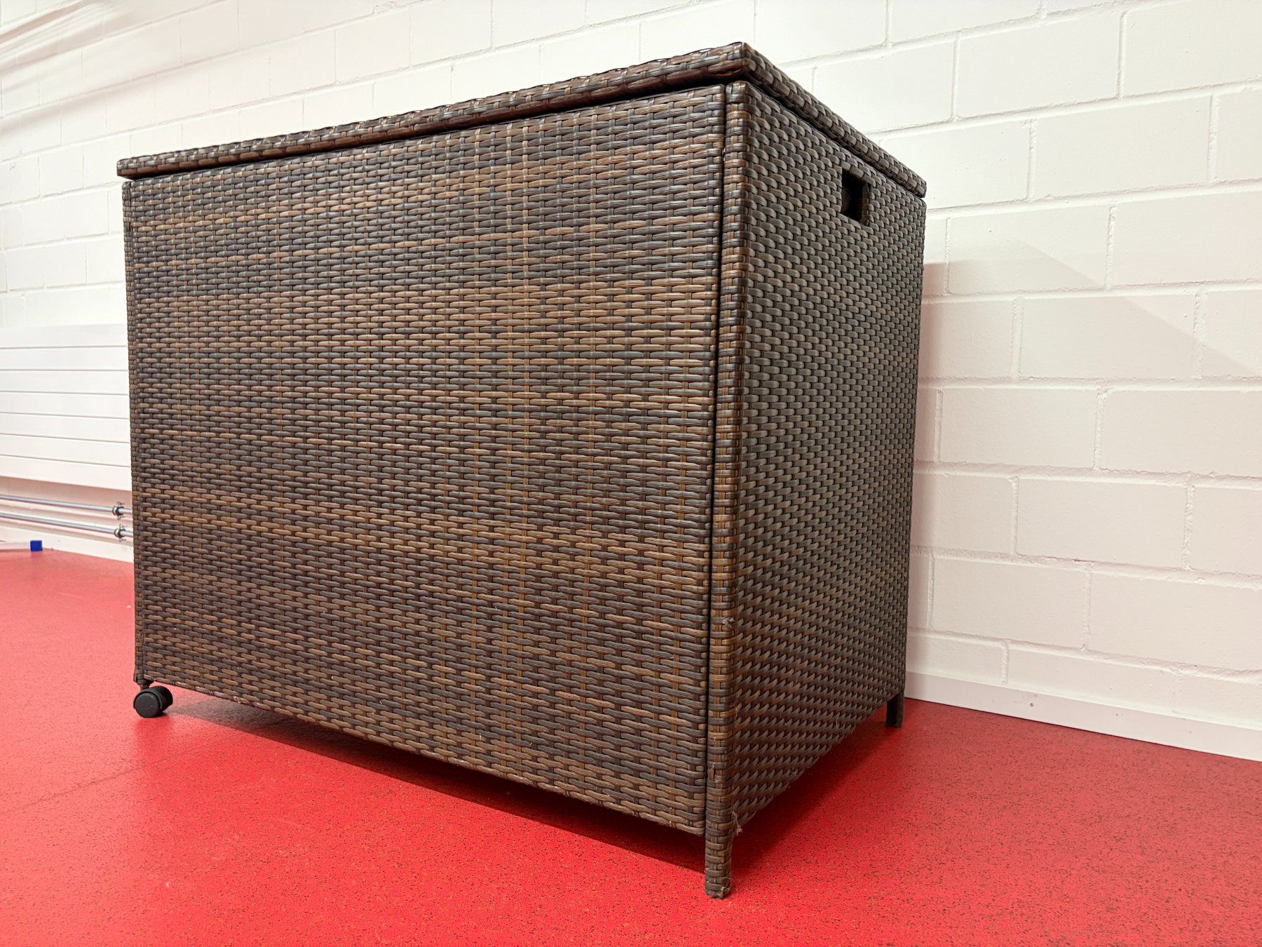 Coffres de rangement: Kissenbox – D'occasion à Oberentfelden par joshi97 1