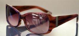 Sonnenbrille / Lunettes de soleil  Oscar de la Renta