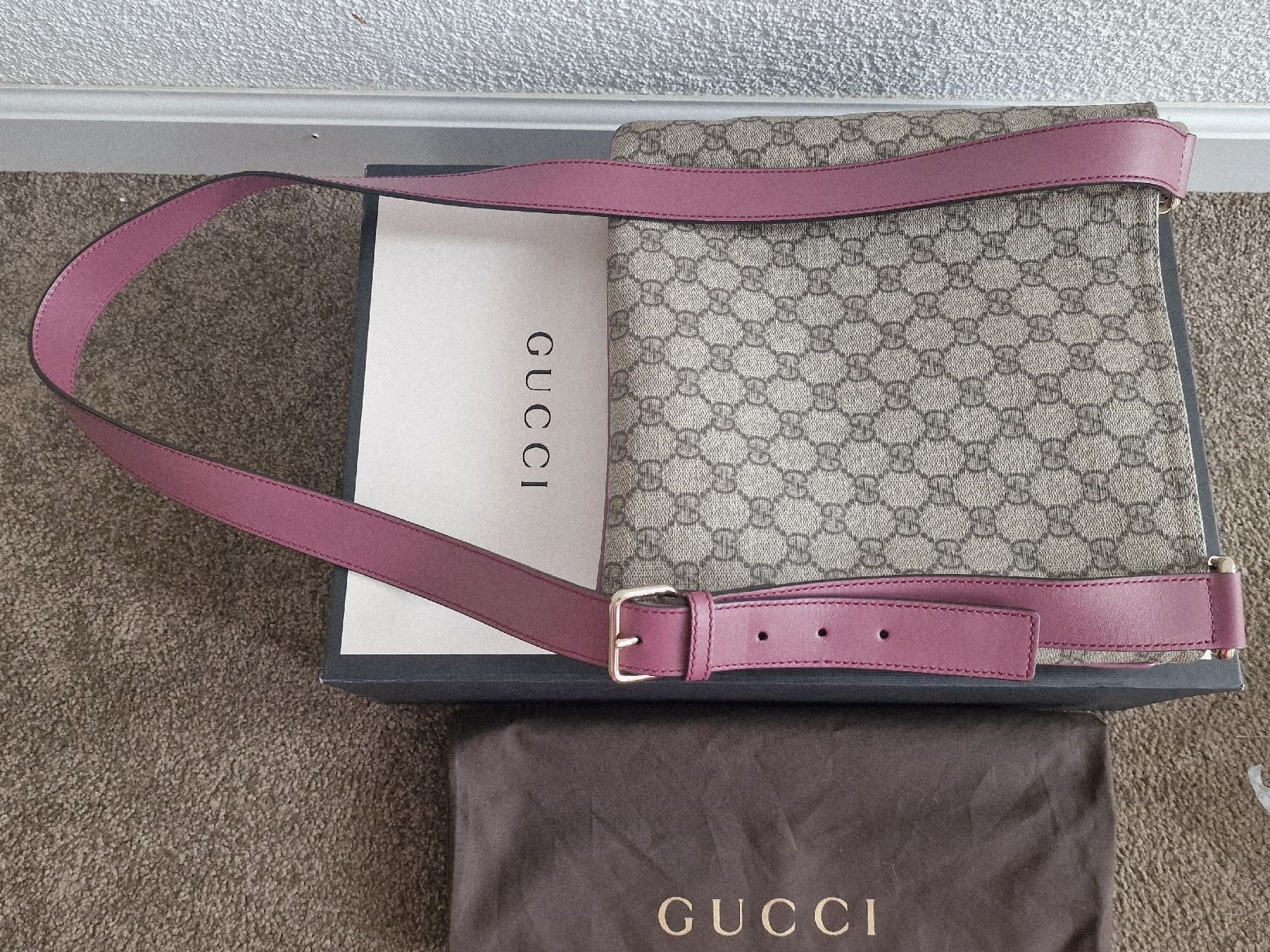 Gucci Borse: Gucci Canvas Messenger Bag Pink – Usato da Herrenhof venduto da wolke__7 6