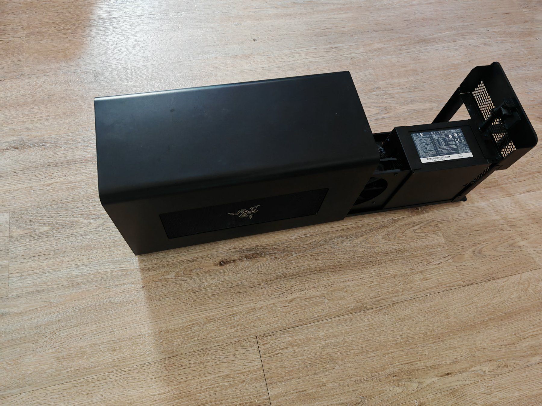Schede grafiche: Razer Core X Chroma eGPU gebraucht – Usato da Netstal venduto da Fwipfli 2