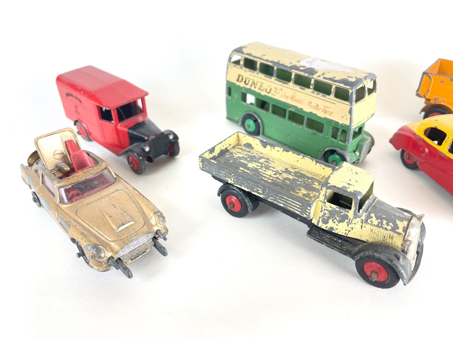 Dinky Toys Modellini d'auto: Vintage Dinky Vehicles – Usato da Genthod venduto da lightyear63 6