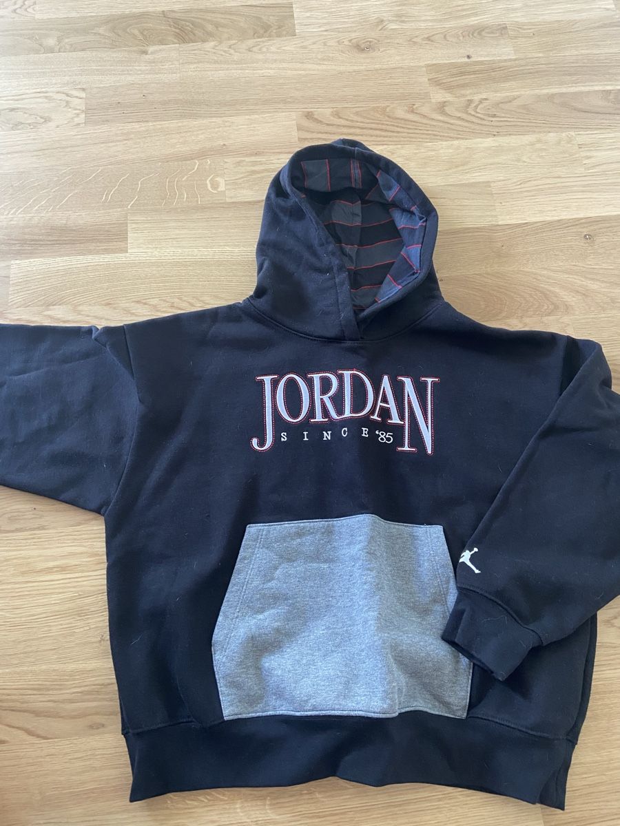 Maglioni & Felpe: Jordan Hoodie Kinder – Usato da Worben venduto da cli_2xtk