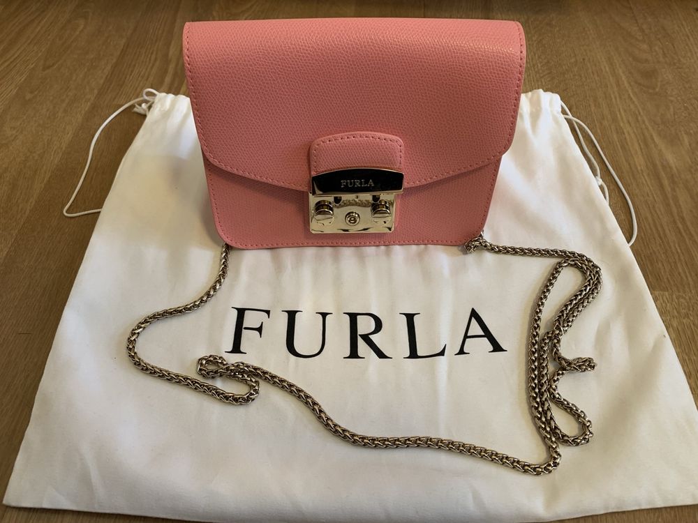 Produktbild von York Putzset Sweety Für Pferde Mit Tasche - Komplett-Set Mit Bürsten, Kamm & Hufkratzer