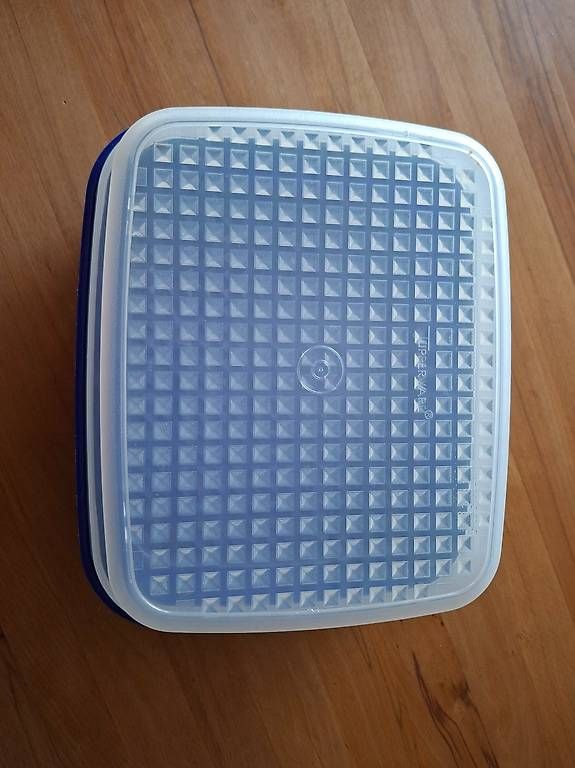 Tupperware Contenitori & Simili: Tupperware Marinierbehälter - Boîte à marinade Tupperware – Usato da Le Mont Pelerin venduto da riri230 2