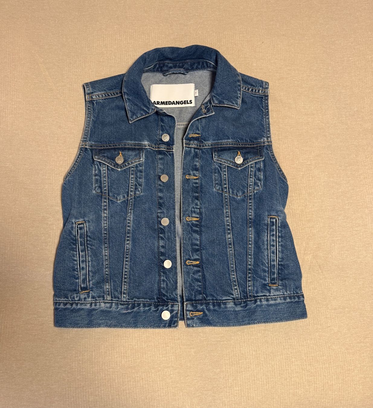 Armedangels Gilets & Westen: Armed Angels Denim Weste – Neu (gemäss Beschreibung) aus Bönigen von clfdenheijer 1