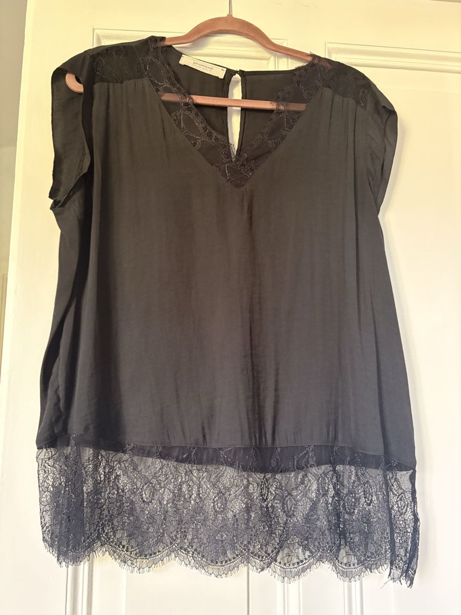 Top: Spitzentop – Usato da Bern venduto da curamics