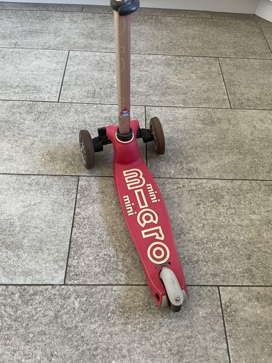 Micro Kickboard: Micro Mini Scooter Gratis – Usato da Zürich venduto da san_lxz2 1