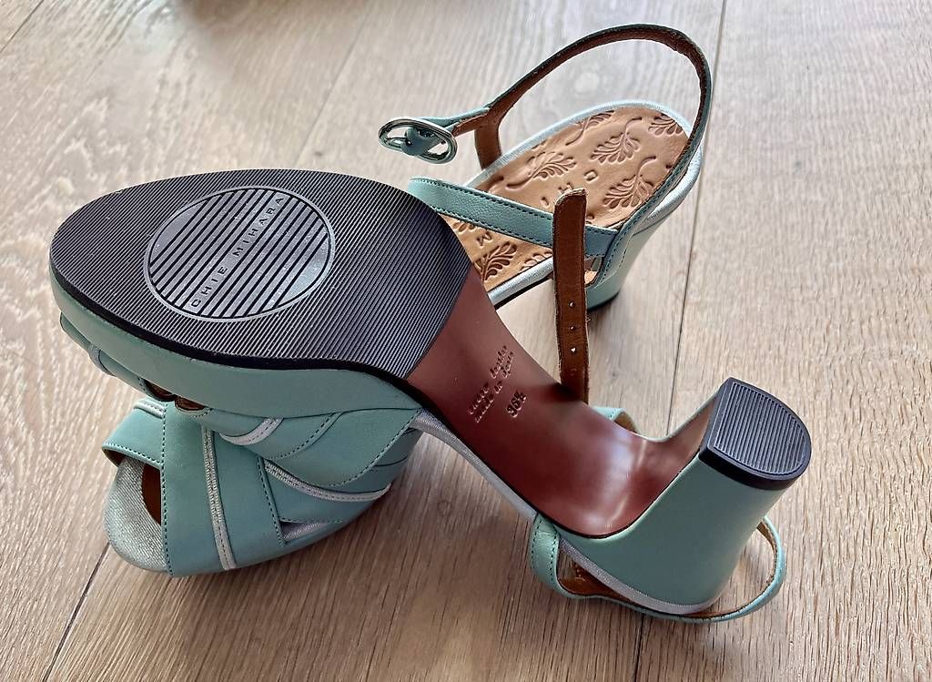 Chie Mihara Damenschuhe: Chie Mihara Sandalen Gr. 36.5 – Neu und originalverpackt aus Ottenbach von Bickwil 4