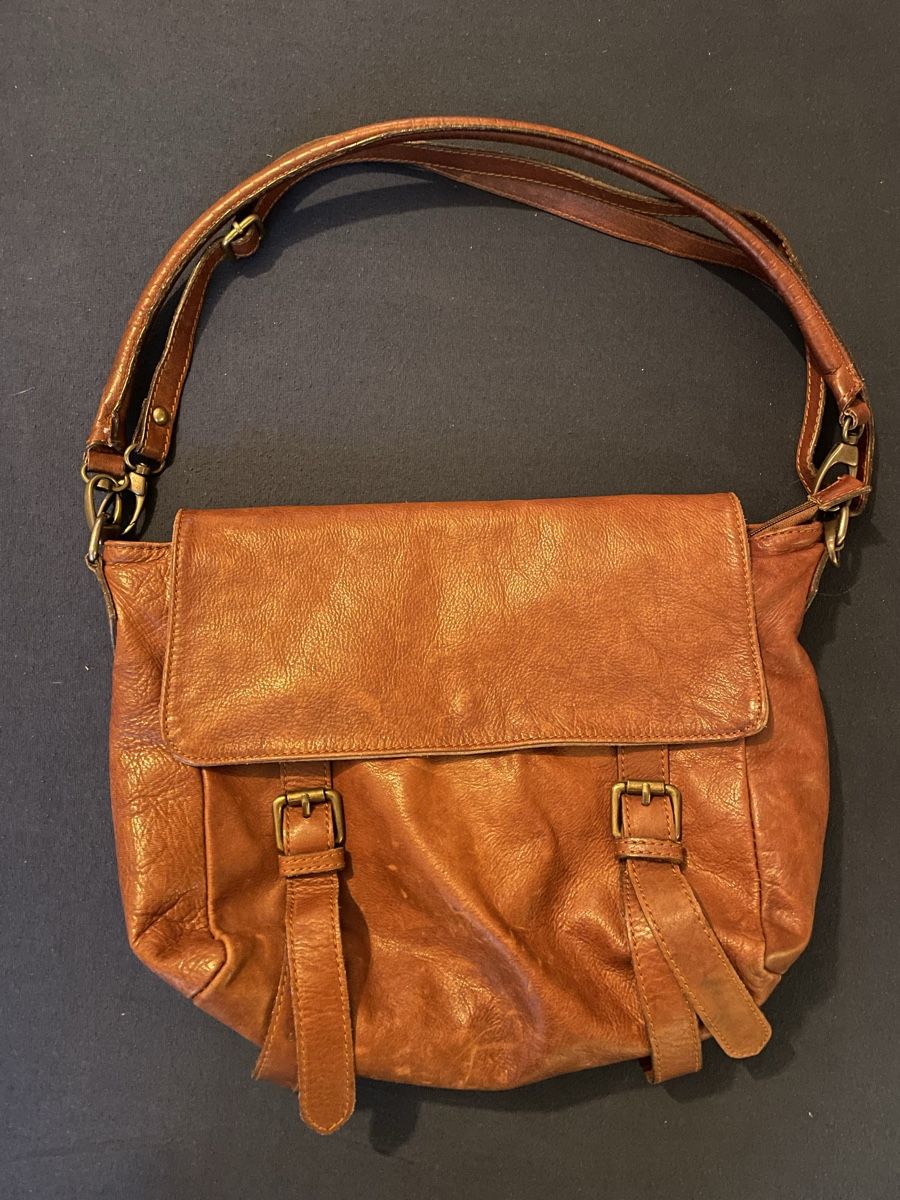 Taschen für Damen: Handtasche Leder – Gebraucht aus Basel von C.Flausch