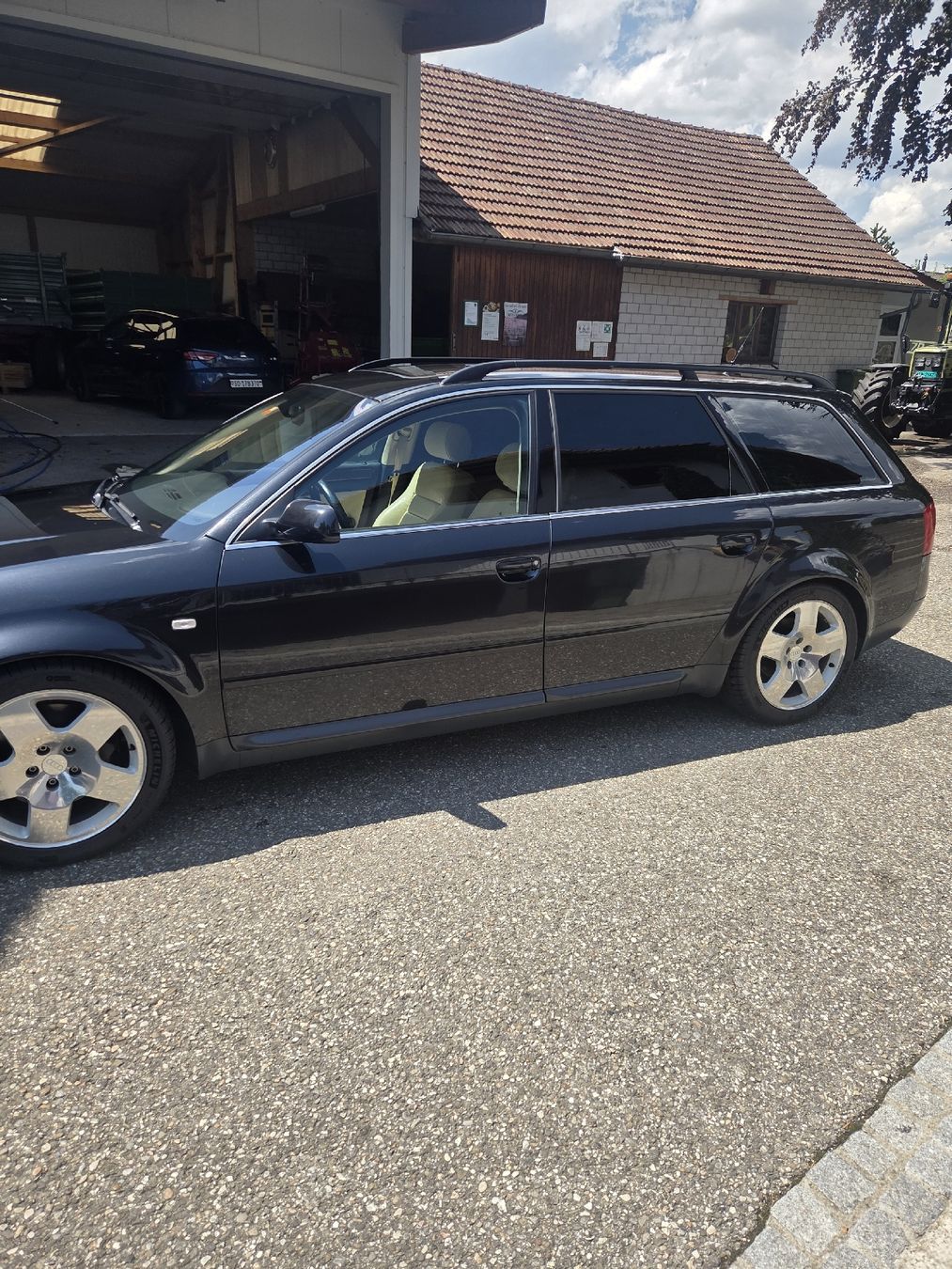 Audi Autos: Audi A6 Avant Quattro V8 4.2  – D'occasion à Wolfwil par san_7xhb 1