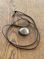 Ethno Schmuck Anhänger mit Lederband 