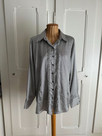 YOUR SIXTH SENSE - Satin Bluse schwarz-weiss 50