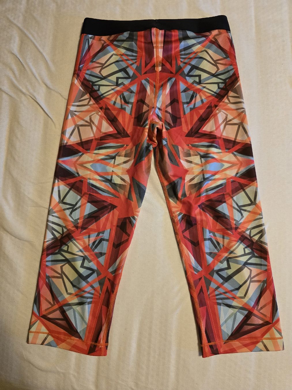 Nike Pantaloni: Nike Pro Sport Capri Hose 3/4 – Usato da Horgenberg venduto da fus_csf7 1