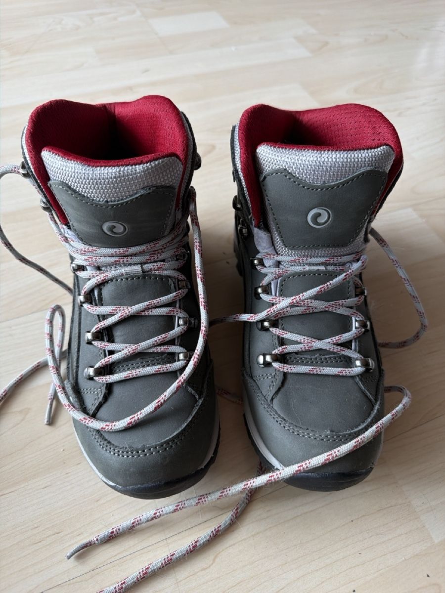 Herrenschuhe: Wanderschuhe  – Gebraucht aus Ebikon von alina0309 1