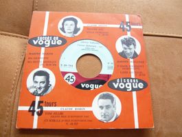 JOHNNY HALLYDAY SINGLE RARE !ENVOI EN SUISSE UNIQUEMENT !!
