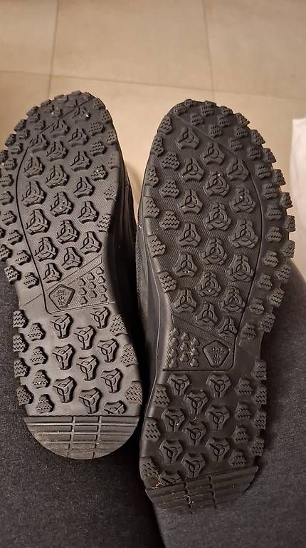Scarpe da uomo: Bottes hiver P. 45 – Usato da Essertes venduto da ast_mk5t 1