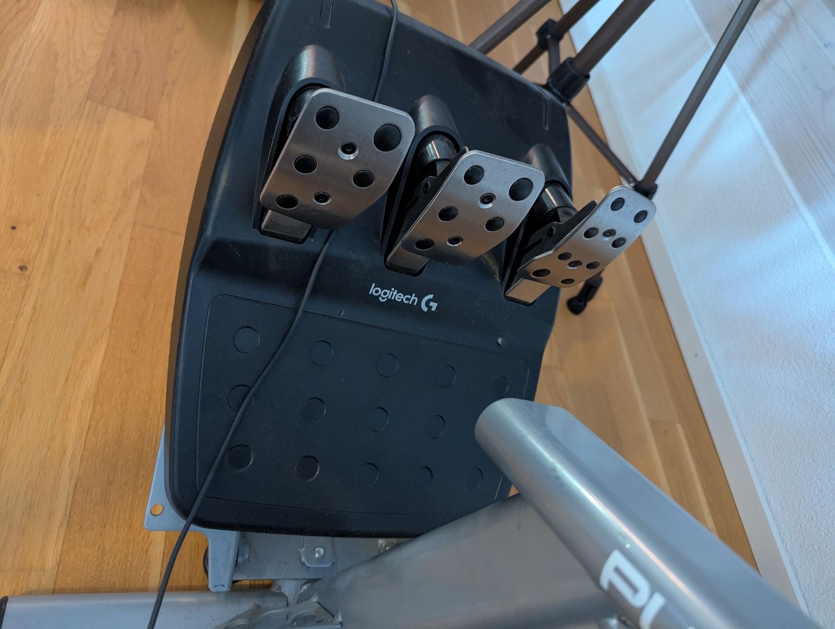 Logitech Controller: Playseat Evolution Logitech G29 – Gebraucht aus Weiach von ricandi94 1