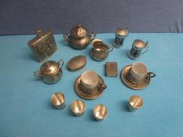 LOT: 14 Zinnobjekte - Schnapswäntele Becher etc. siehe scan