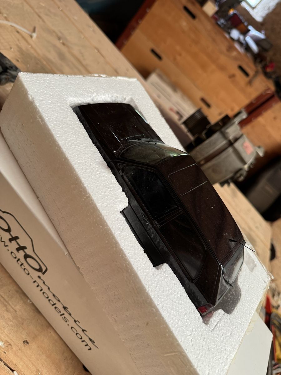 Otto Models Modellini d'auto: VW Golf 2 G60 Edition One 1:18 – Nuovo e nell'imballaggio originale da Fétigny venduto da BenjiB19E