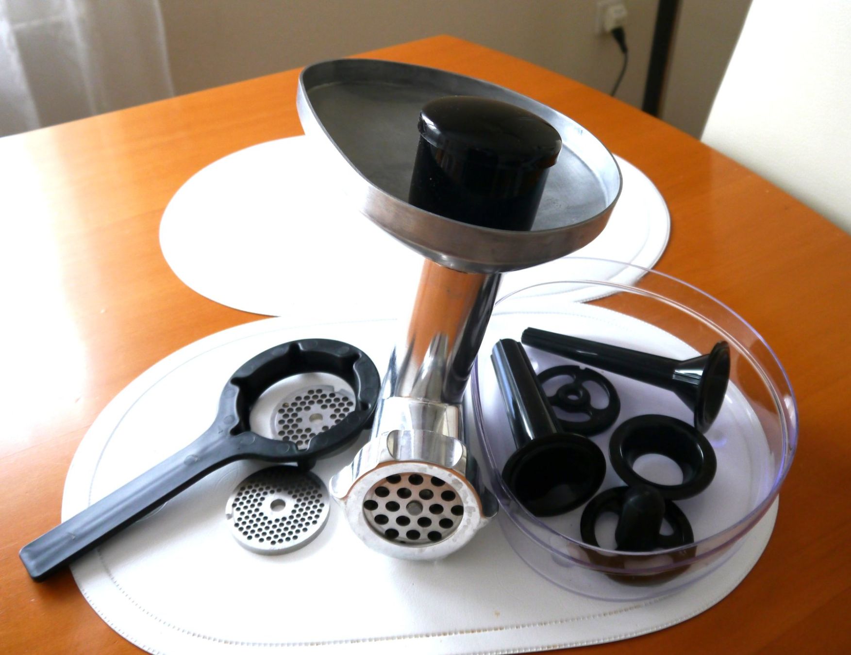 Kenwood Appareils de cuisine: KENWOOD KAX950ME Fleischwolf – D'occasion à Porrentruy par Danreisende