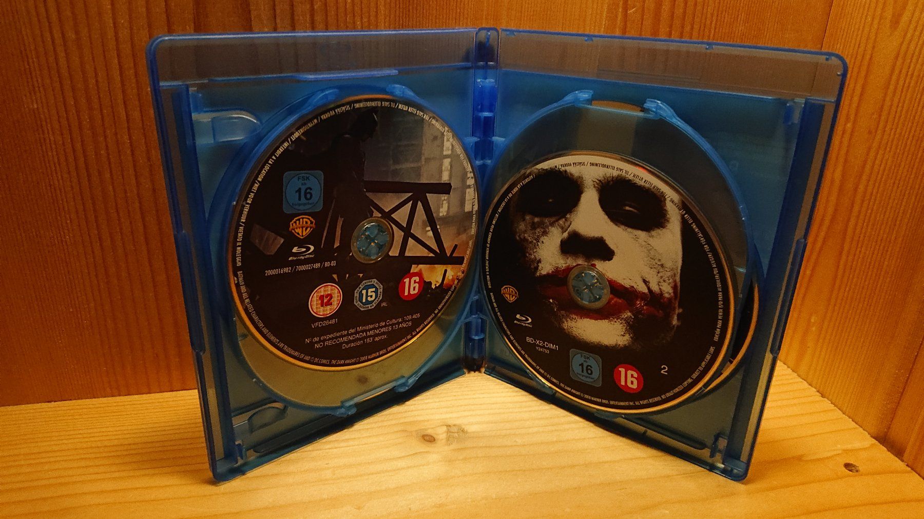 Alle DVDs: BATMAN THE DARK KNIGHT Trilogie auf Blu-Ray – Gebraucht aus Wilderswil von Exebub 3