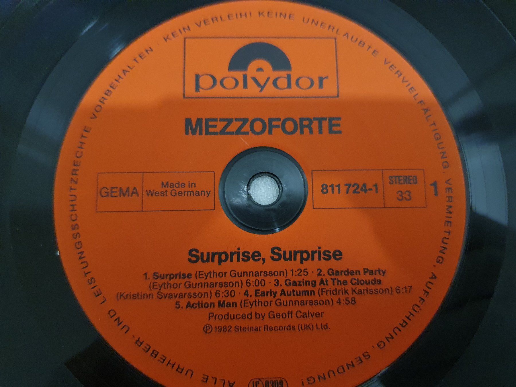 Dischi in vinile: Mezzoforte – Surprise, Surprise – Usato da Uster venduto da Vinyl-Leidenschaft 3