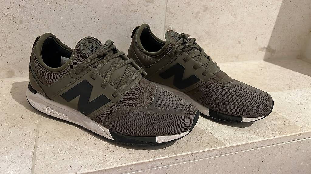 Herrenschuhe: New Balance Sneaker Grösse 40.5 – Gebraucht aus Maur von Franzifisch