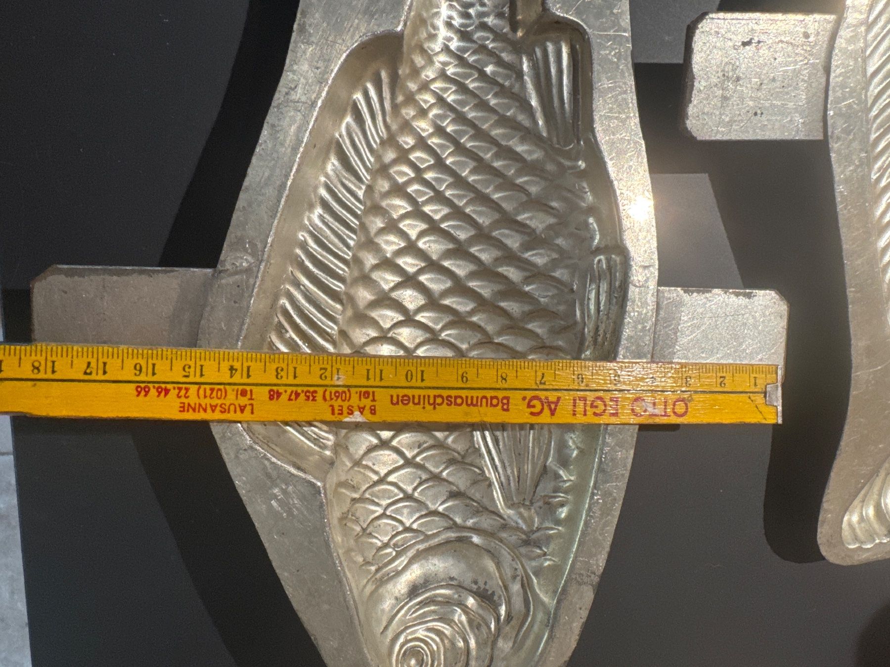 Teglie da forno: Moule chocolat schokoladenform 24cm poisson – Usato da Lajoux JU venduto da Briard0 3