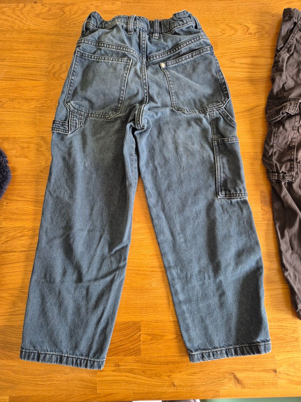 H&M Pantaloni: Hosen - Baggy Gr. 134 – Usato da Witterswil venduto da stritzi03 2