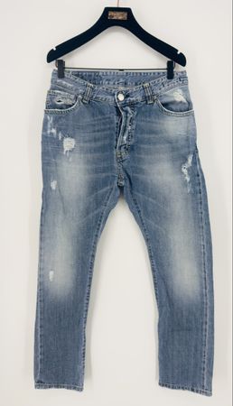 # MAN - Jeans Gr. 31 - RAISED #