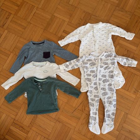 Lot vêtements bébé tailles 80