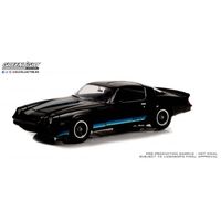 CHEVROLET CAMARO Z/28 1981 SCHWARZ/BLAU 1:18 GREENLIGHT