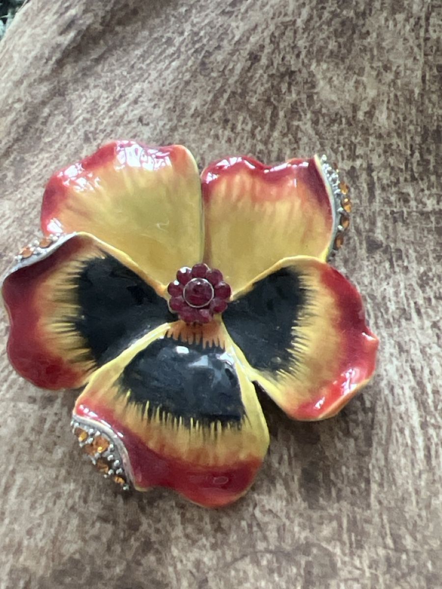 Broschen & Nadeln: Wunderschöne Vintage Brosche, Blume – Gebraucht aus Seon von Sunny-Schmuck78 1
