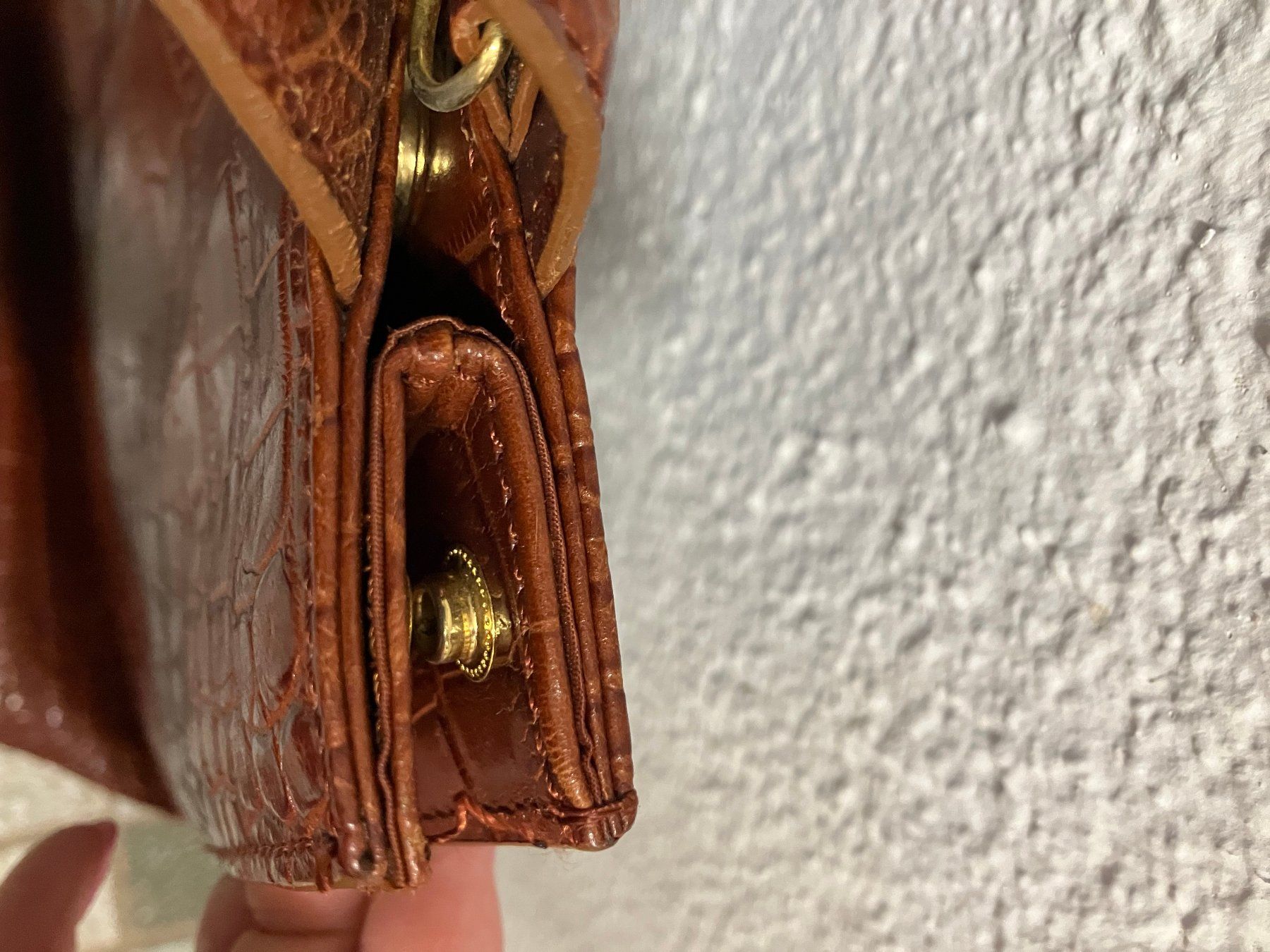 Aigner Borse da donna: Aigner antike Lederhandtasche – Usato da Unterseen venduto da amj_zz7j 4