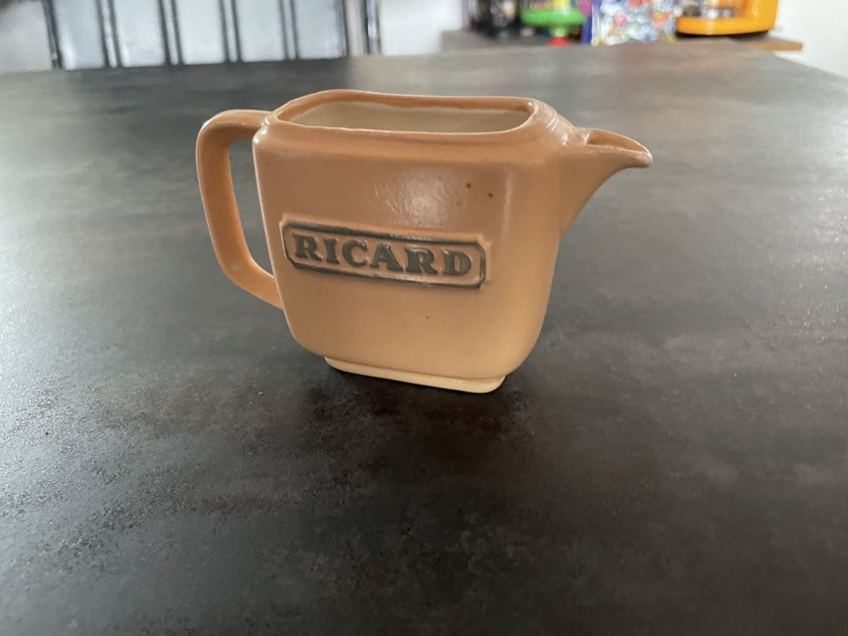 Ricard Caraffe: Ancienne Carafe Ricard – Usato da Vallamand venduto da Bricbracbroc82 1