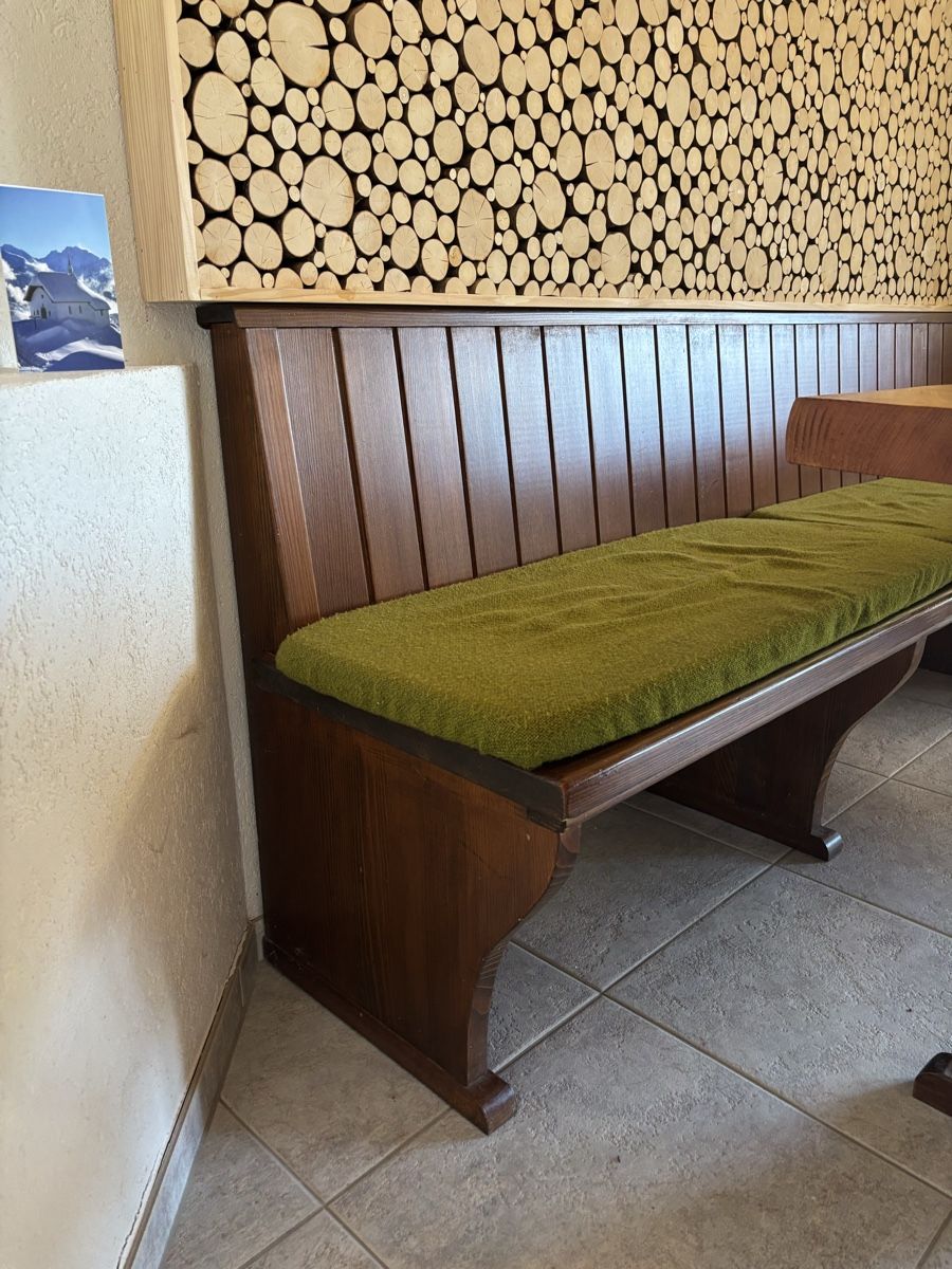 Tables: Holztisch Eckbank – D'occasion à Herlisberg par Hz 3