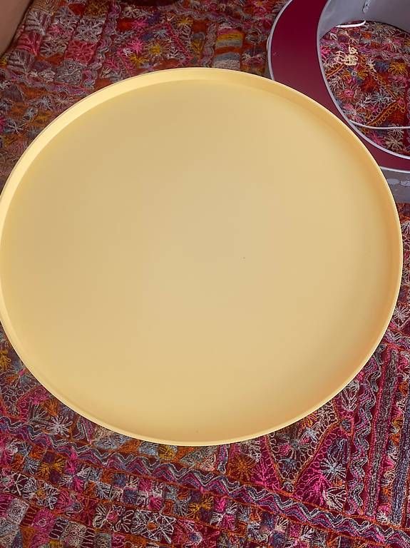 Ikea Tavoli: Ikea ps 2014 beistelltisch bunt – Usato da Dübendorf venduto da rocki07 1