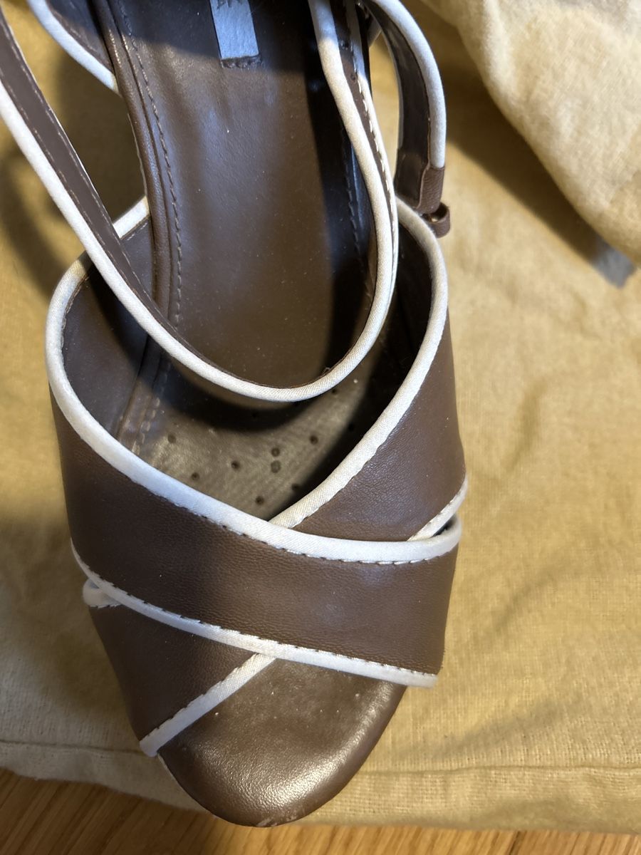 Geox Scarpe da donna: Geox sandales – Usato da Burgdorf venduto da nat_kfq5 2