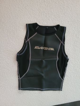 Neoprenshirt von Dakine / Surfshirt / UV Schutz / Schwimmen