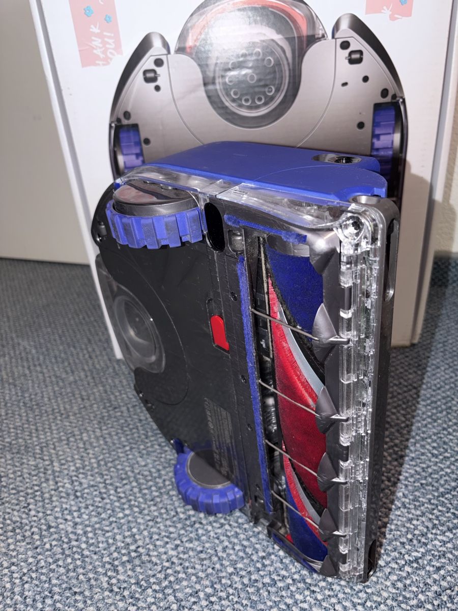 Dyson Aspirateurs & Accessoires: Dyson 360 VisNav Robot Vacuum – D'occasion à Widnau par Nblesse 2