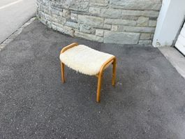 mid century Fusshocker Swedese Yngve Ekström mit Schaffell