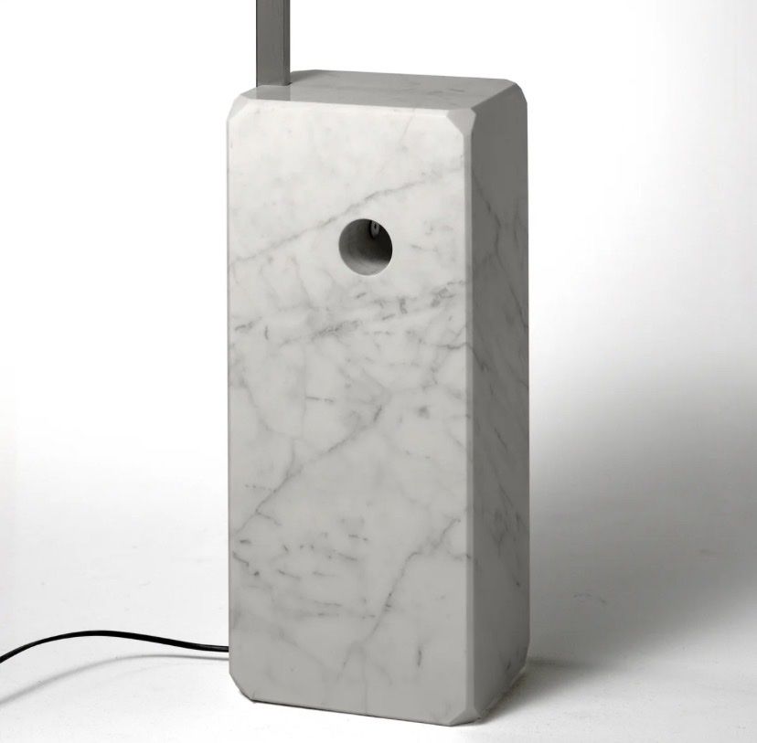 Flos Lampen: Die Stehleuchte Flos ist ein Designklassiker par excellence – Gebraucht aus Unterterzen von ProsCons 1