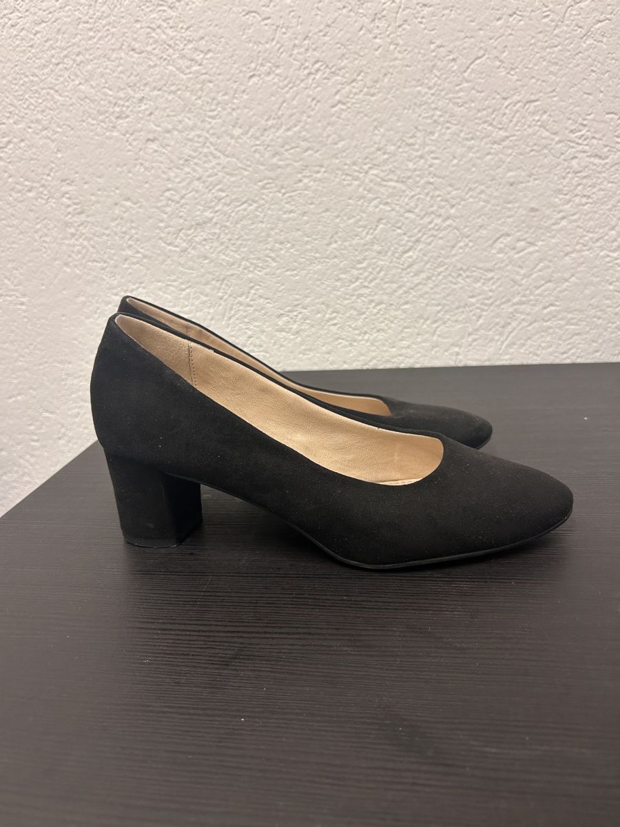 Graceland Chaussures femmes: Chaussures escarpins noires taille 40 – D'occasion à Biel/Bienne par Le_a_ne_c