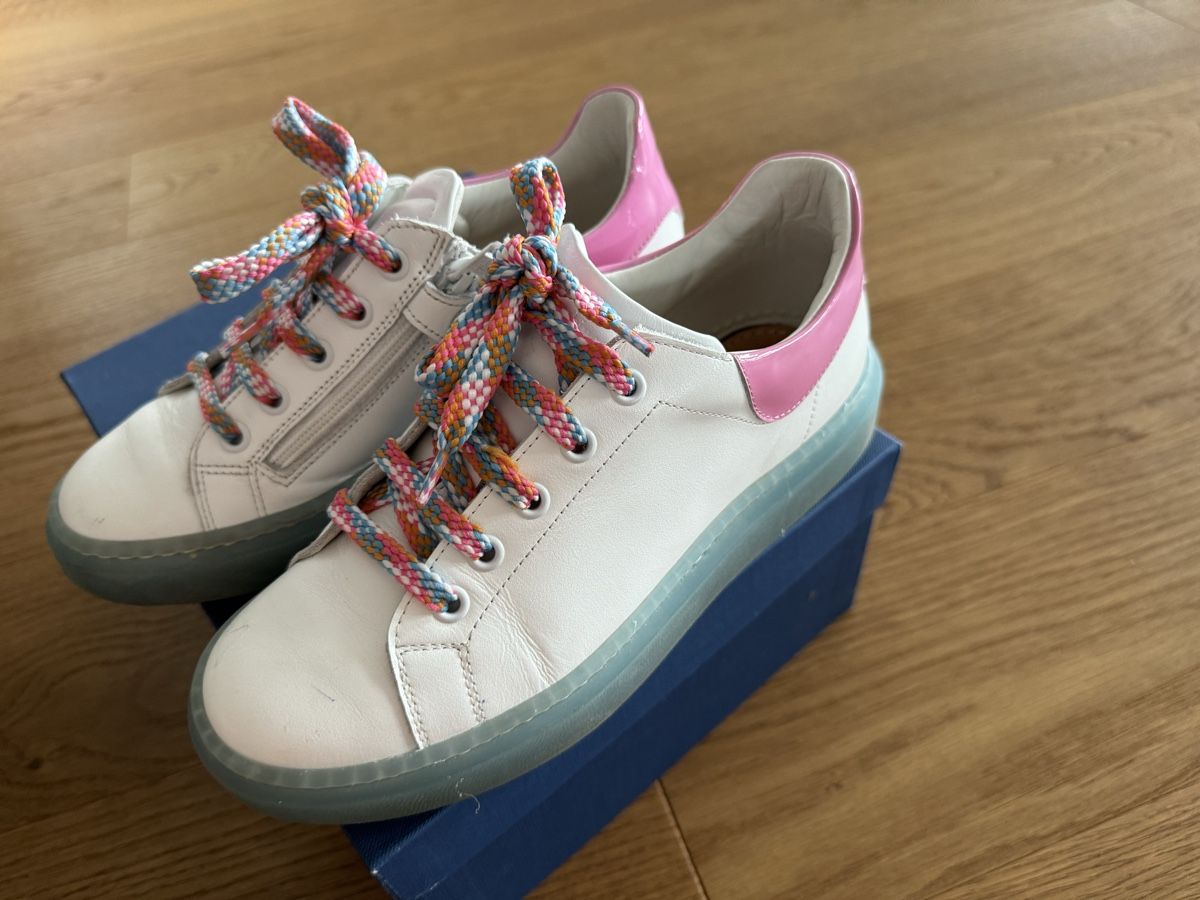 Scarpe per ragazze: ZECCHINO D'ORO Sneakers Gr.33 – Usato da Genthod venduto da Tidus04 1
