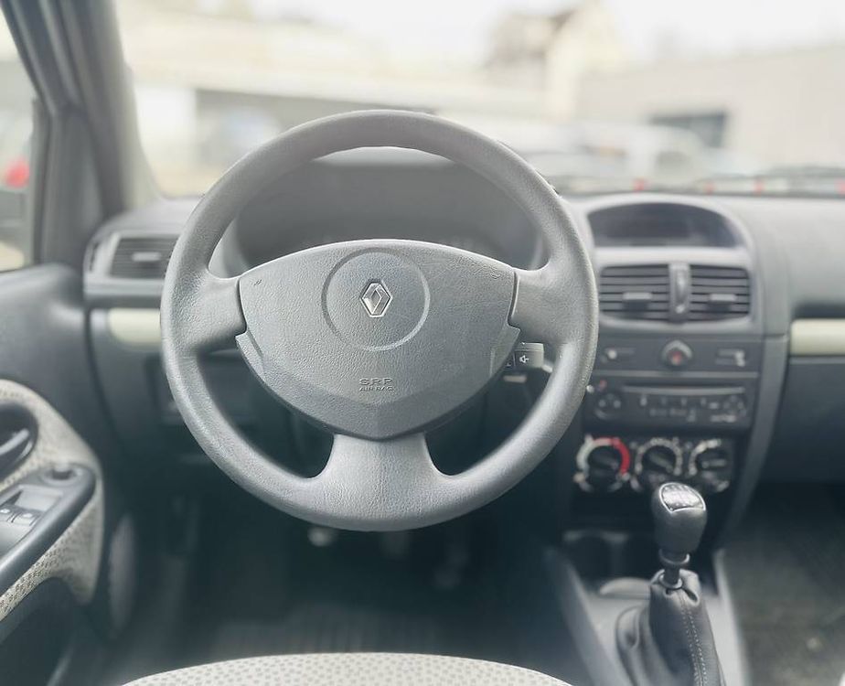 Automobili: Renault Clio 1.2 nur 100'000 km – Usato da Trasadingen venduto da lul_r9q8 9